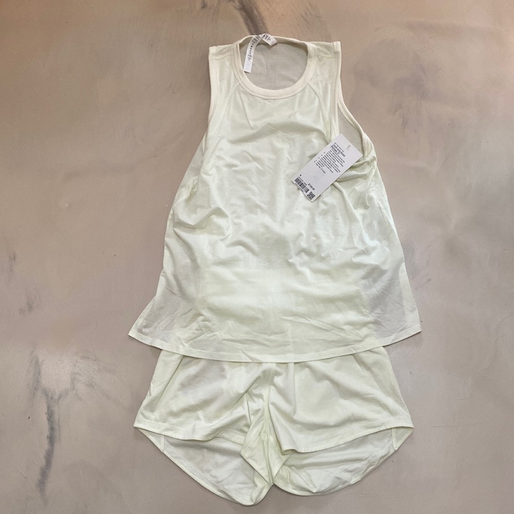 Lululemon tank and short romper 3’’